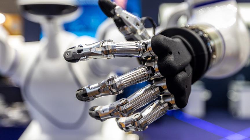  算力觉醒：一场关乎未来经济命脉的产业博弈 新闻 算力觉醒：一场关乎未来经济命脉的产业博弈 新闻