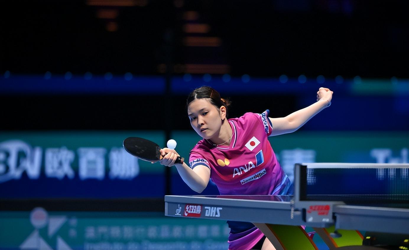  「削球绞杀」背后的技术解码：王曼昱4-2桥本的战术演进与半区守卫逻辑 体育新闻