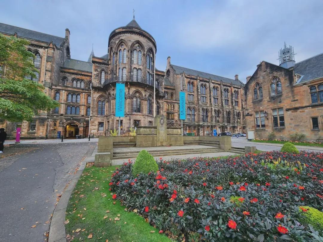  【深度拆解】2027QS排名看涨：这三所英国大学凭什么实现逆袭？ 教育招生