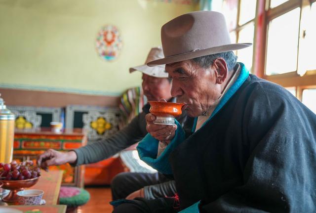  从暗无天日到当家做主：西藏农奴达瓦片多的命运转折档案 文化旅游