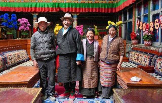  从暗无天日到当家做主：西藏农奴达瓦片多的命运转折档案 文化旅游