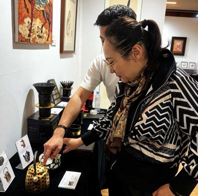  当两千年前的青铜豹镇“活”在巴黎茶桌上：一段关于文化血脉与创造勇气的故事 新闻