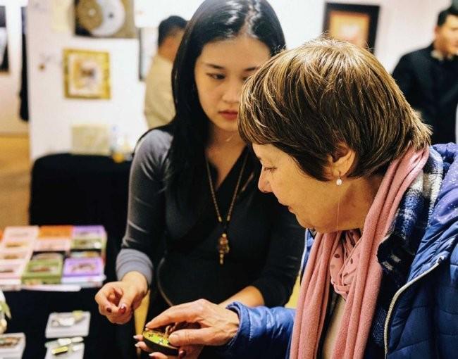  当两千年前的青铜豹镇“活”在巴黎茶桌上：一段关于文化血脉与创造勇气的故事 新闻