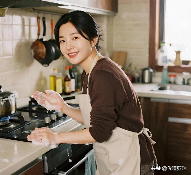 当AA制遇上婚姻：一场关于尊严与包容的温柔和解 情感心理