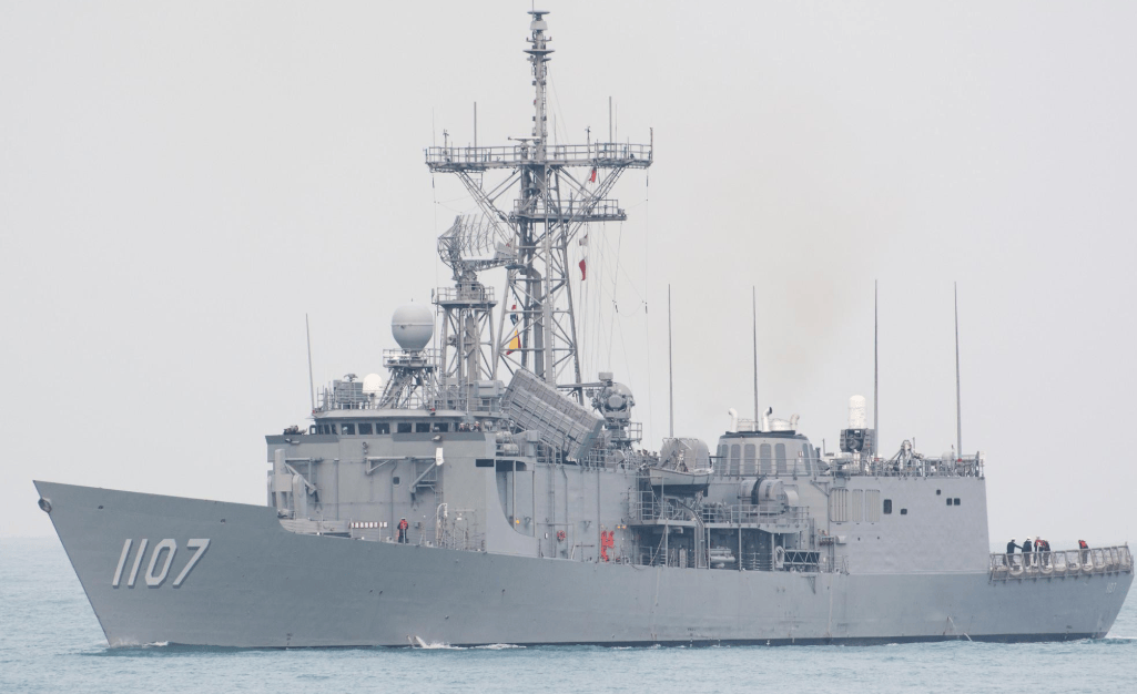  从“佩里”到“岳飞”：台湾护卫舰技术的三十年演进与战略定位 新闻