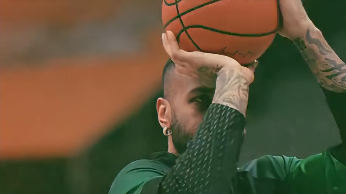  技术流的极致演绎：辽篮双塔体系如何拆解南京同曦的防守密码 体育新闻