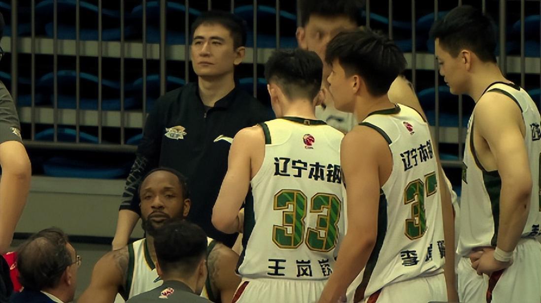  技术流的极致演绎：辽篮双塔体系如何拆解南京同曦的防守密码 体育新闻